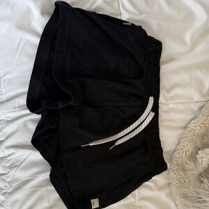 Vuori Drawstring Shorts